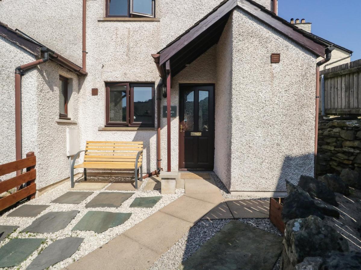 The Laurels Villa Ulverston Exterior photo