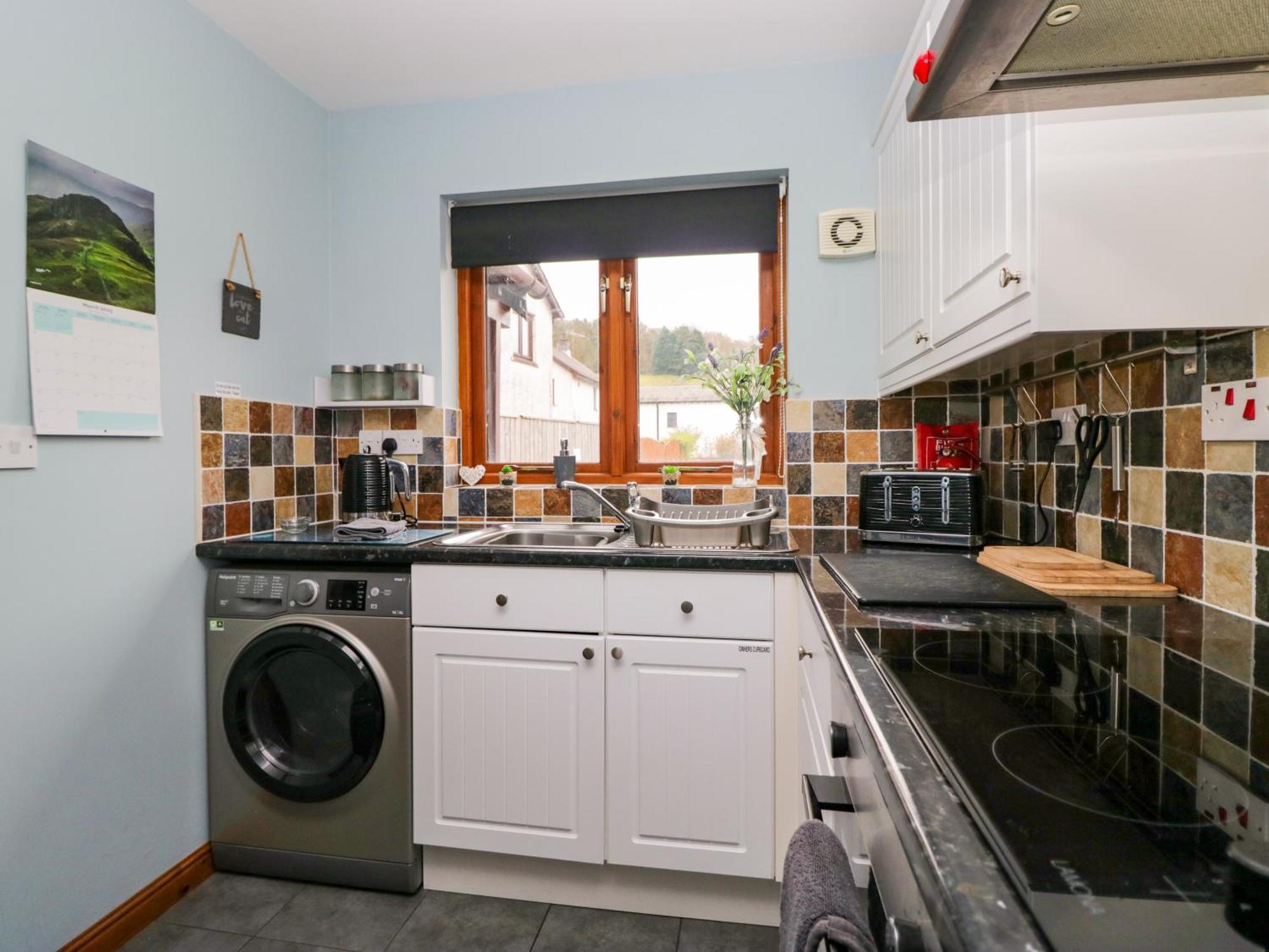 The Laurels Villa Ulverston Exterior photo
